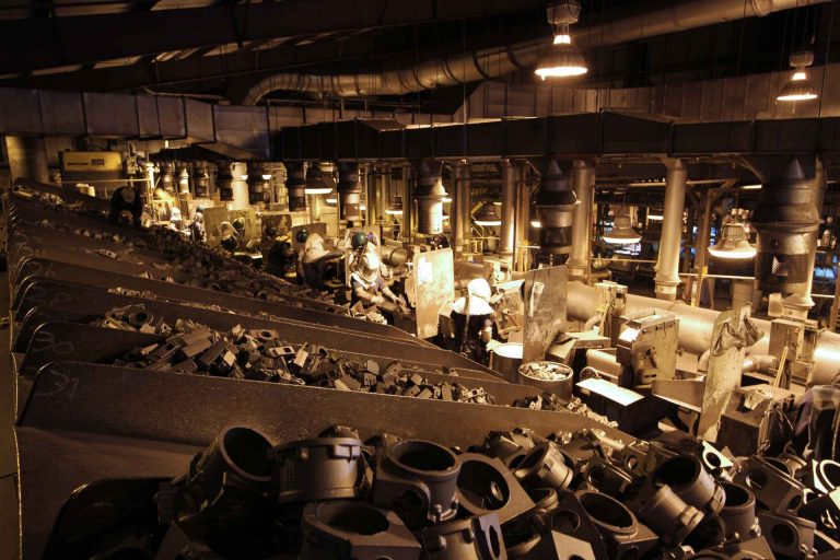 Finishing & Internal Cleanup & Shakeout ACME Foundry